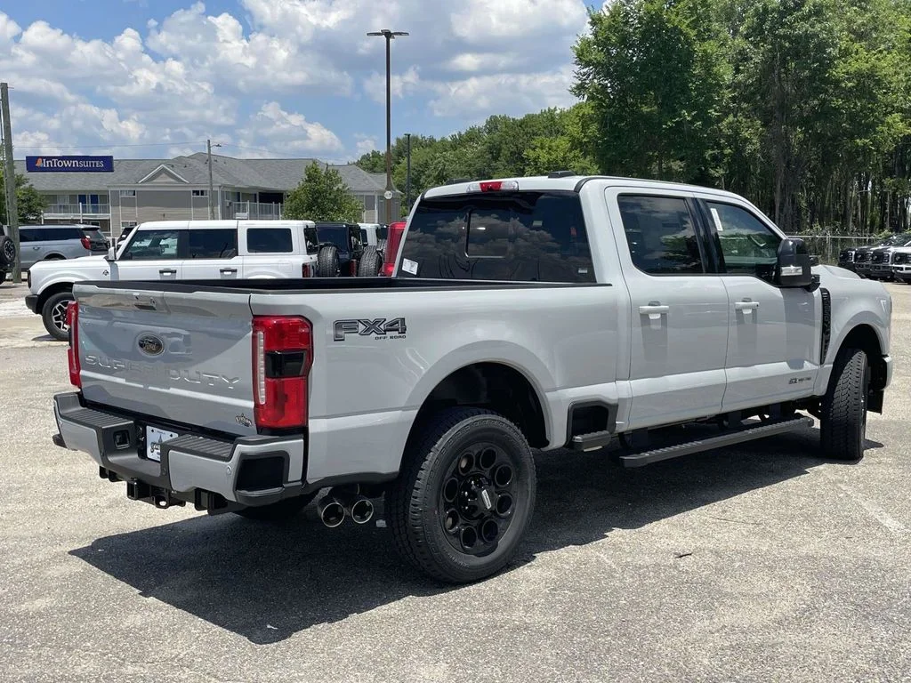 New 2026 White Ford Lariat image 3