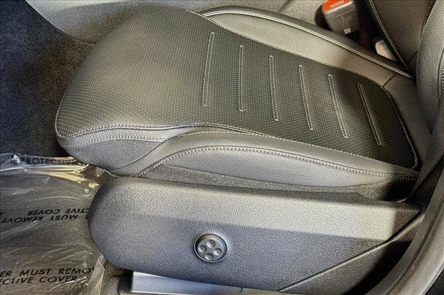 New 2026 Graphite Grey Metallic Mercedes-Benz GLC 300 image 46