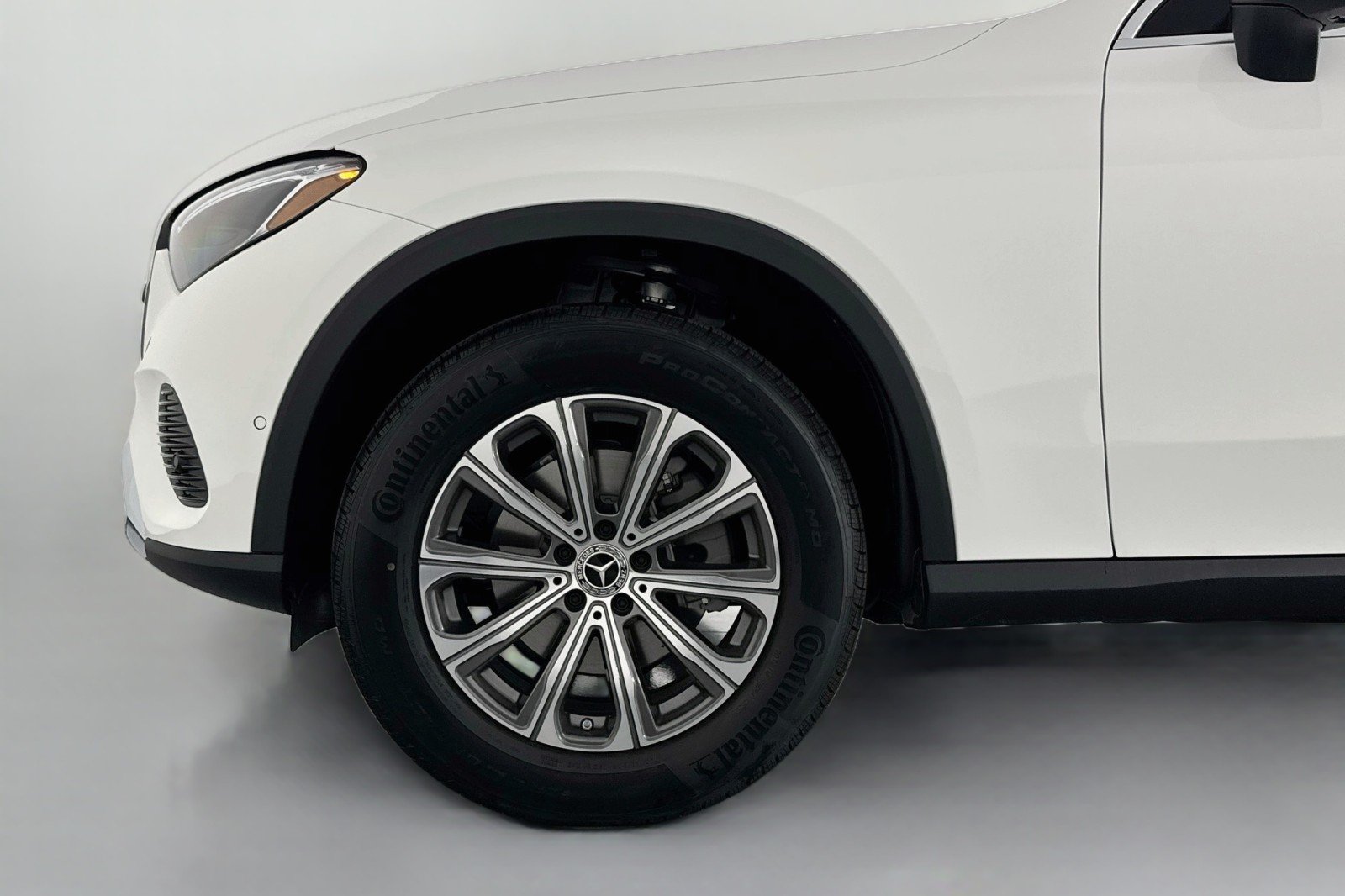 Certified Used 2026 Polar White Mercedes-Benz 300 image 11
