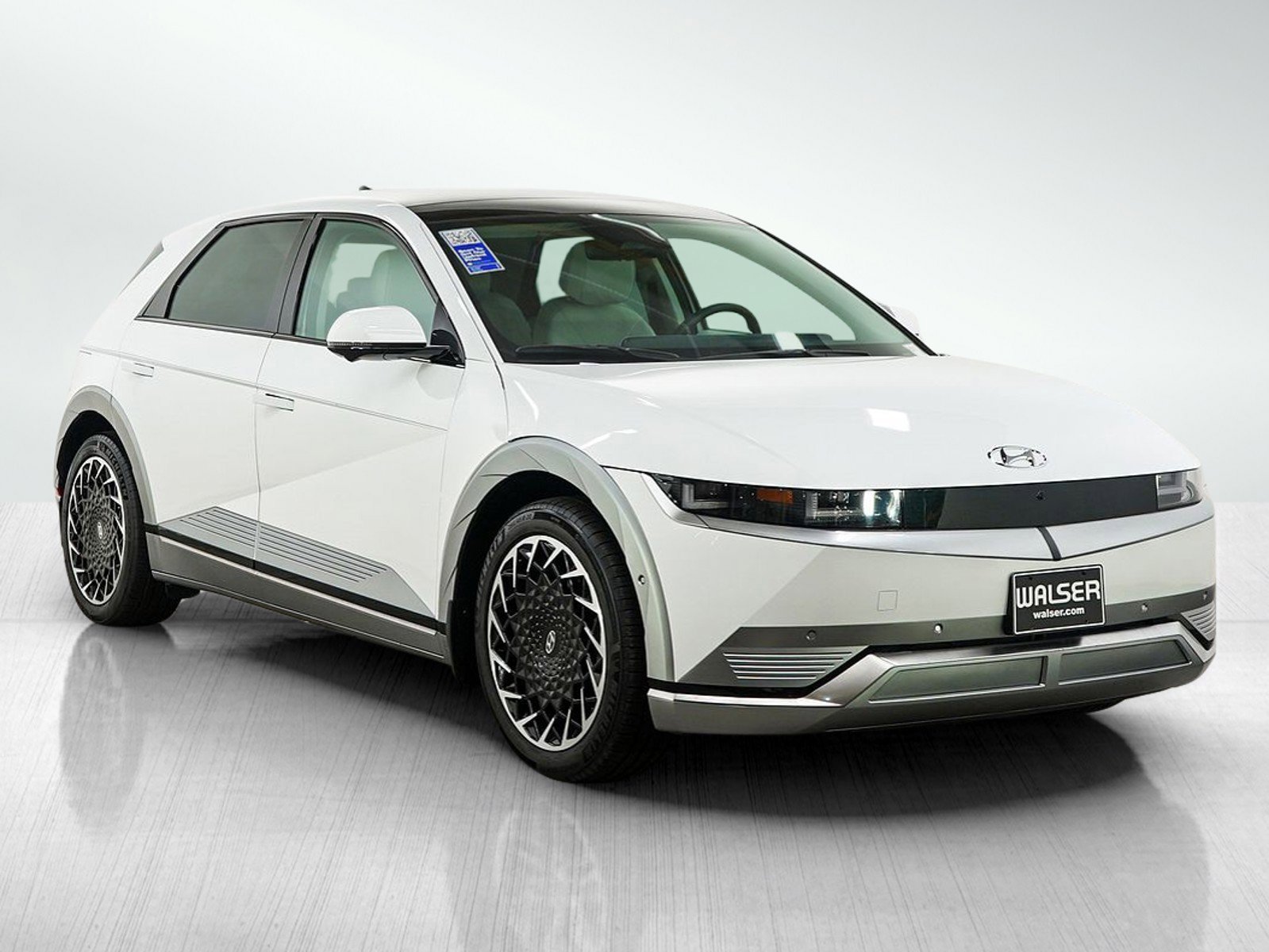2024 Hyundai IONIQ 5 Limited - Photo 7