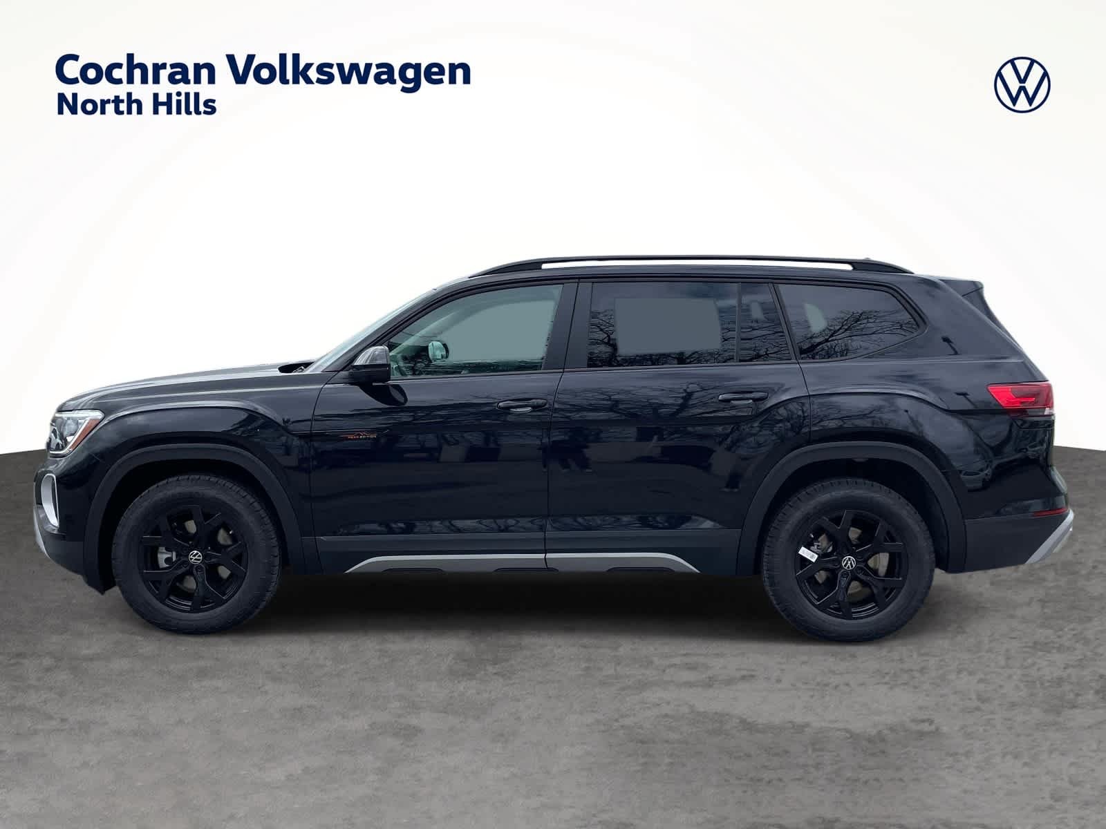 New 2026 Deep Black Pearl Volkswagen 2.0T Peak Edition image 6