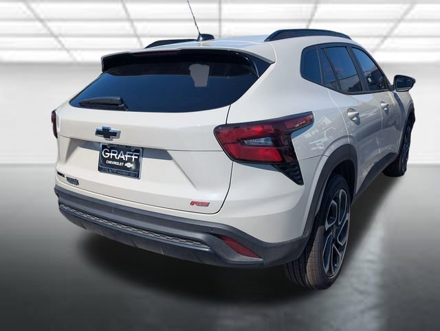 New 2026 White Sands Chevrolet 2RS image 28