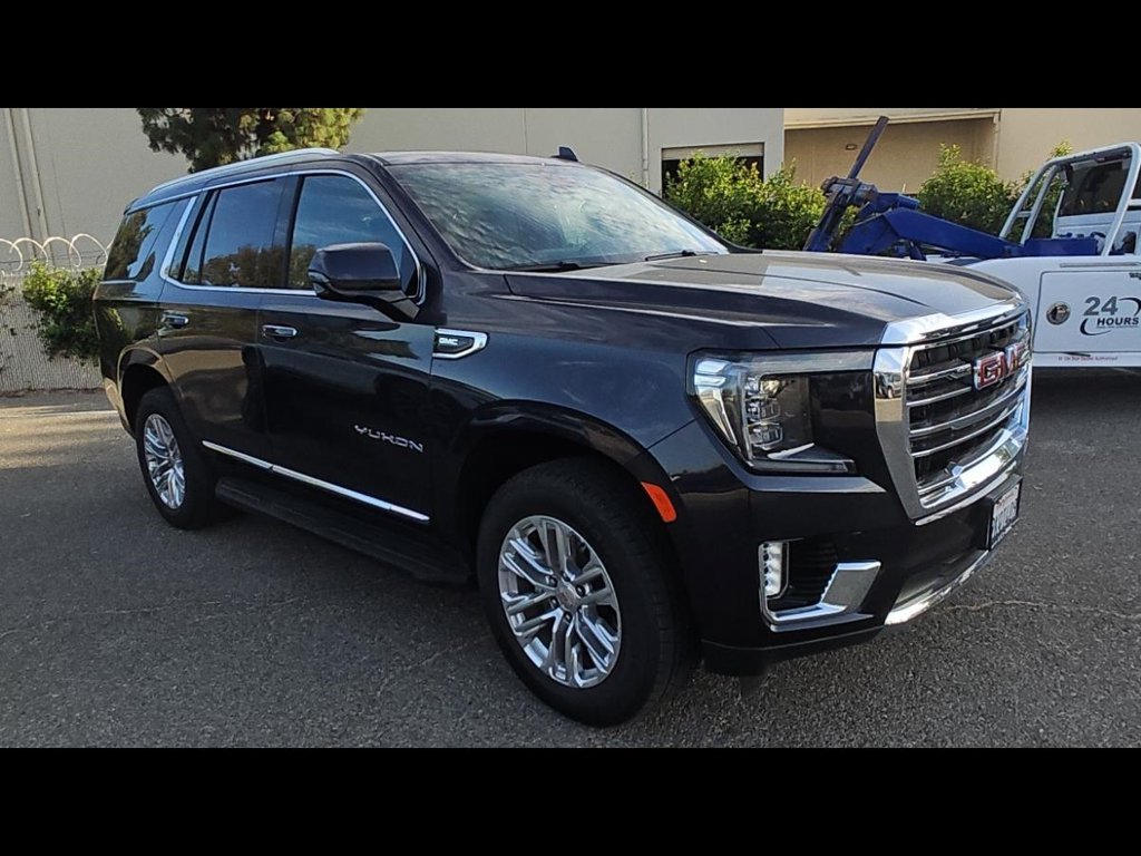 Used 2023 Silver GMC SLT image 4