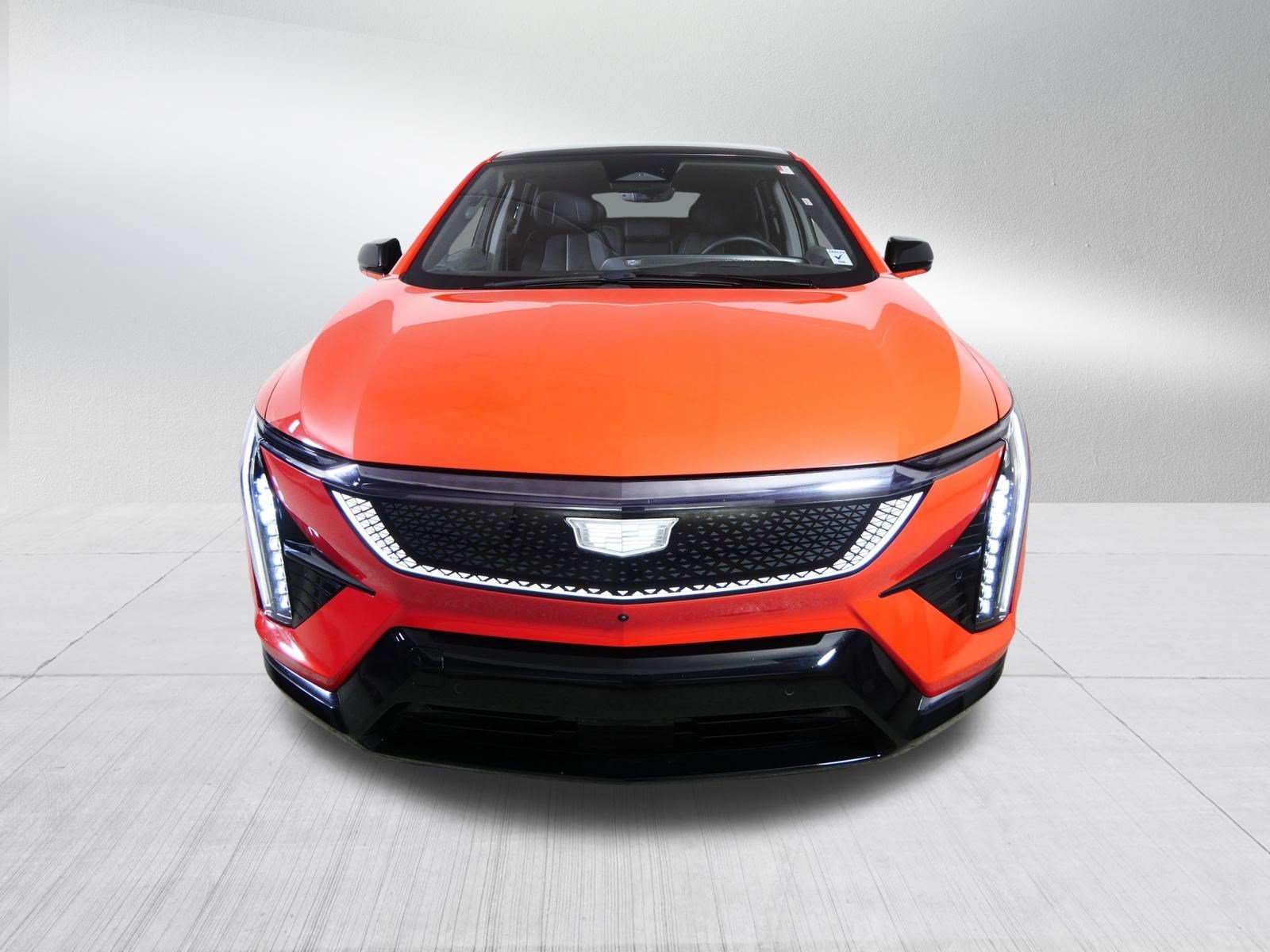 Used 2025 Cadillac OPTIQ Sport 2 with VIN 3GYK3GMR0SS116497 for sale in Brooklyn Center, MN