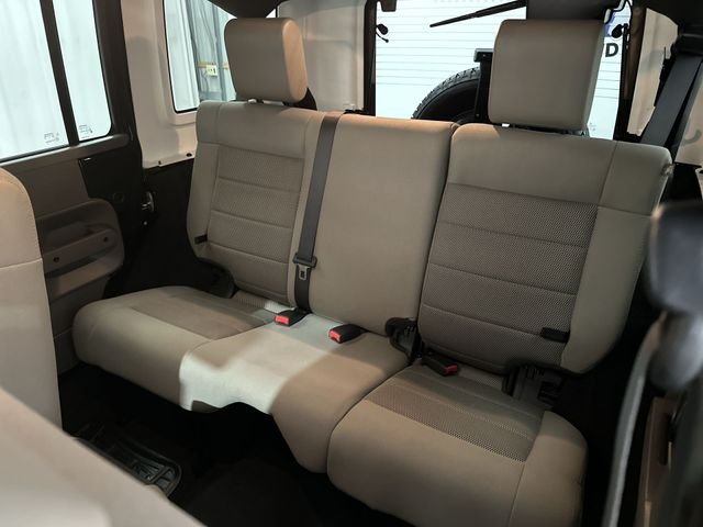 Used 2009 Black Jeep Unlimited Sahara image 24