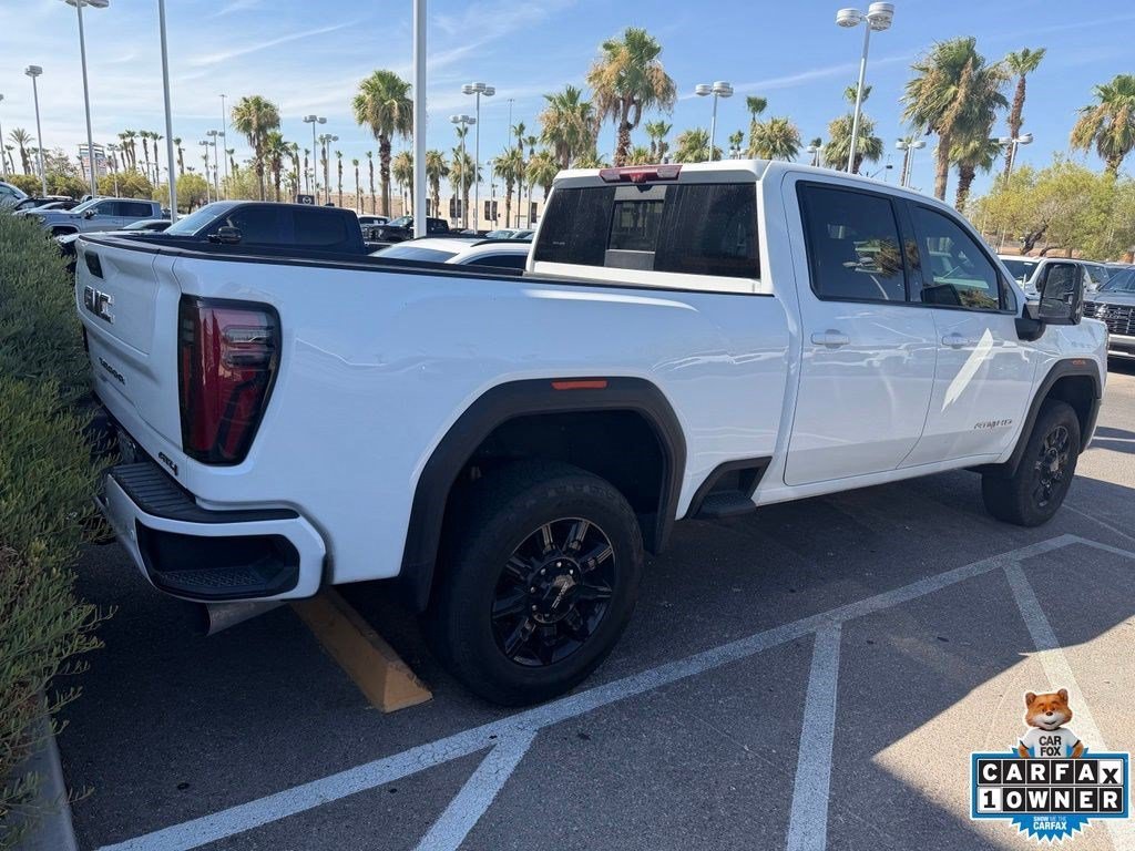 Used 2024 Summit White GMC AT4 image 4