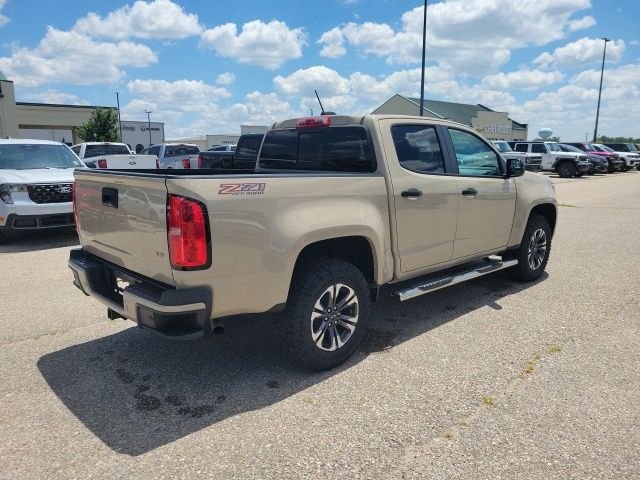 Used 2022 Sand Dune Metallic Chevrolet Z71 image 23