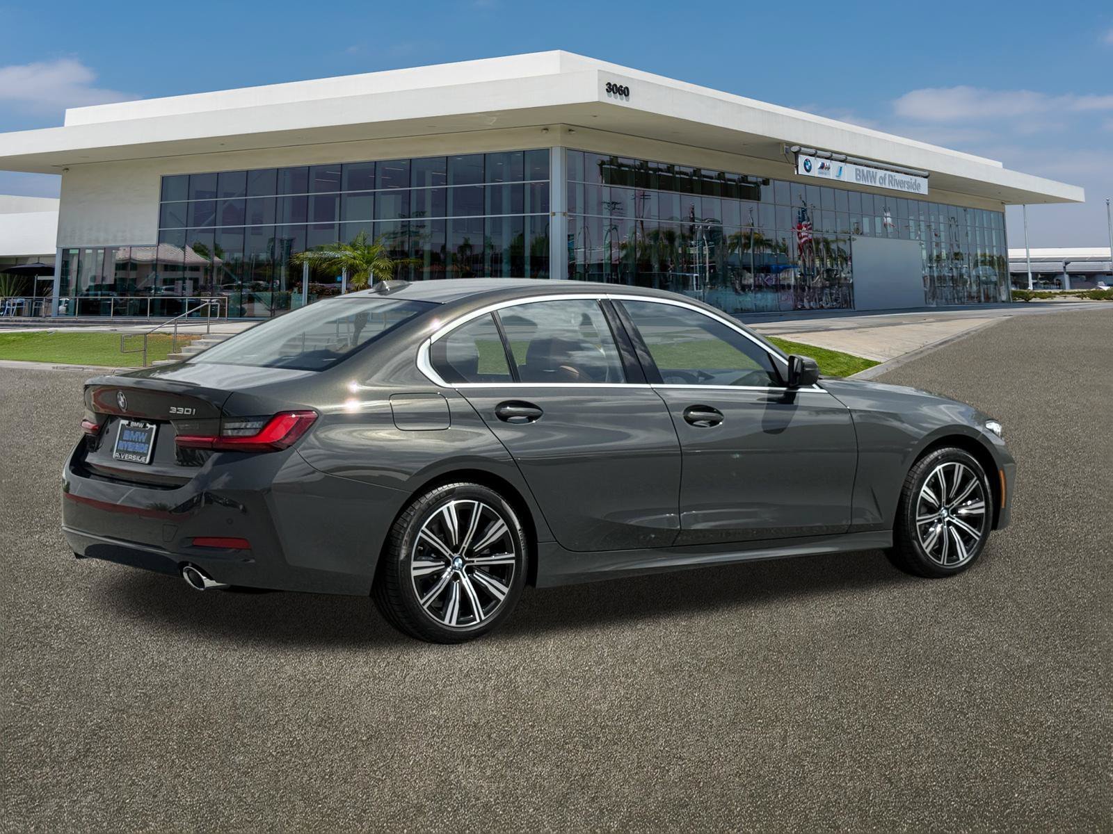 New 2026 Dravit Grey Metallic BMW 330i image 11