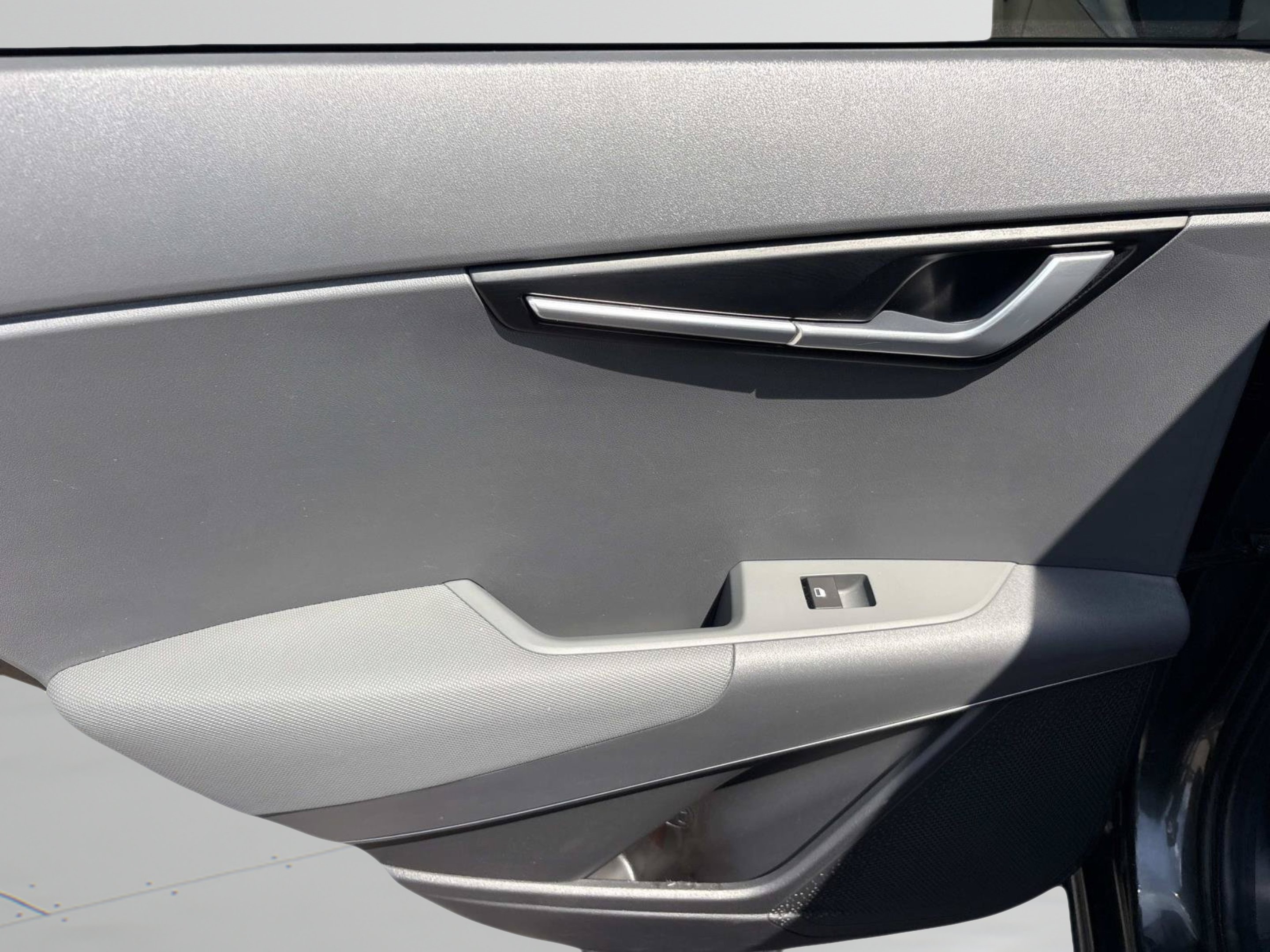 Used 2023 Graphite Gray Kia EX Touring image 17