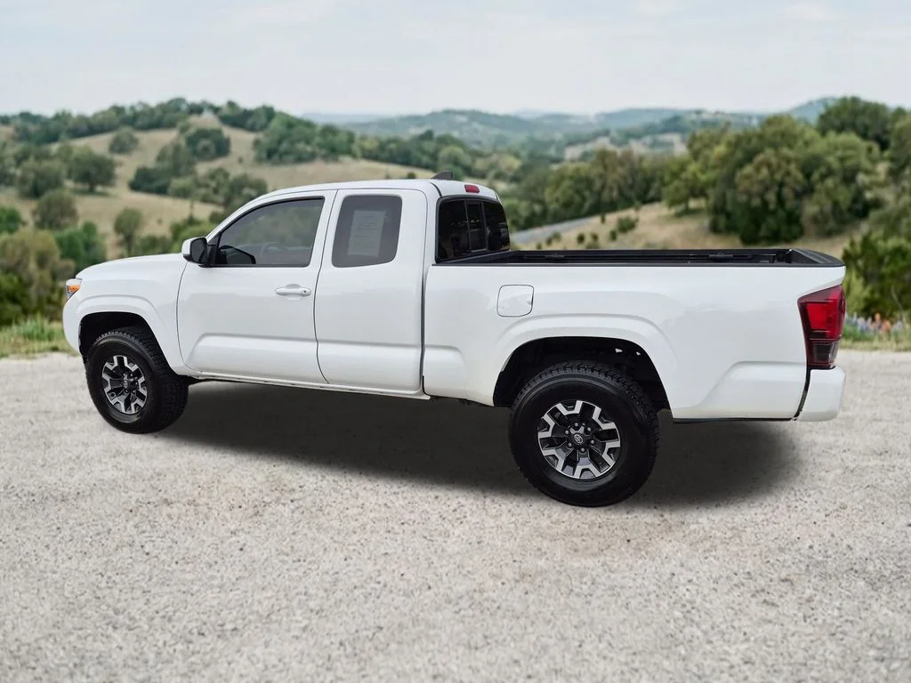 Used 2023 White Toyota SR image 6