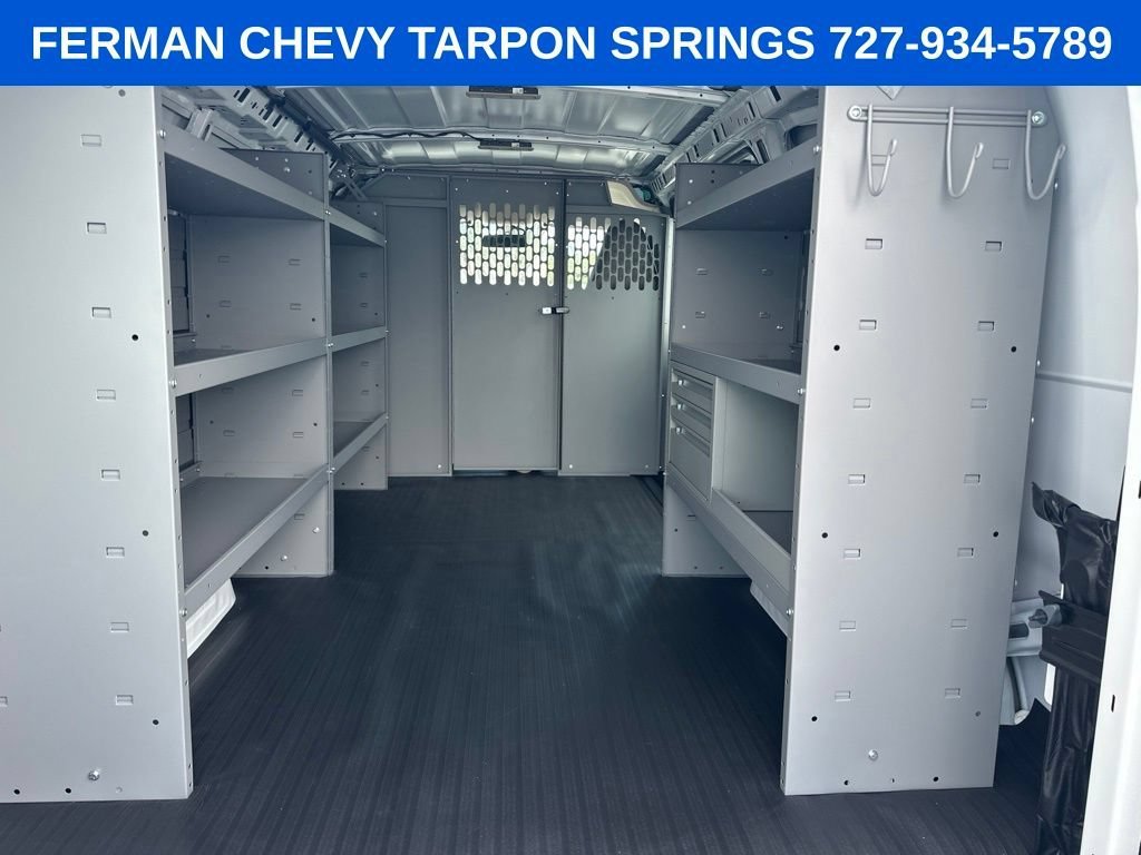 2025 Chevrolet Express Cargo Work Van - Photo 8