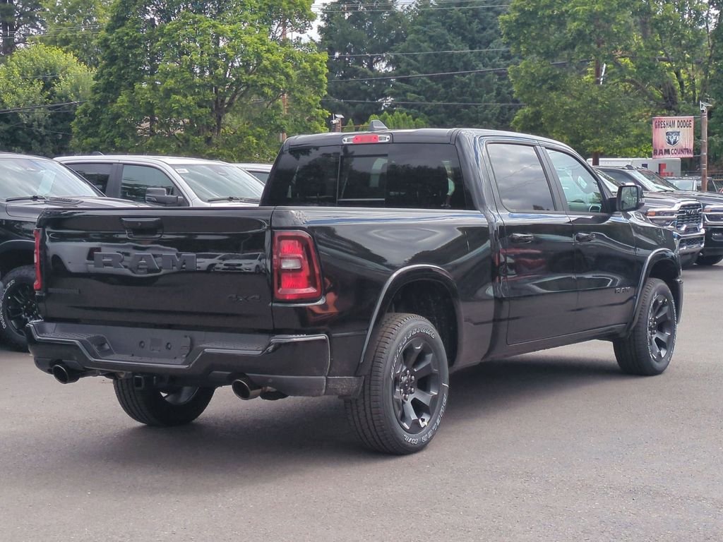 New 2026 Diamond Black Crystal Pearl-Coat Exterior Paint RAM Big Horn/Lone Star image 7