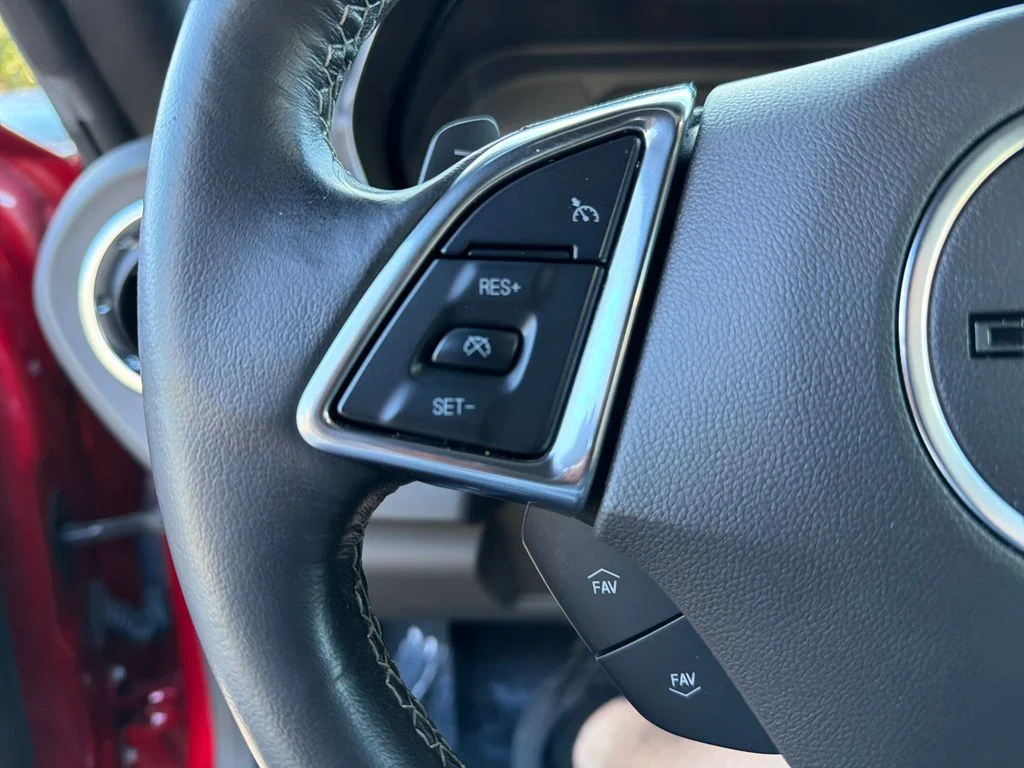2024 Chevrolet Camaro 1LT - Photo 16