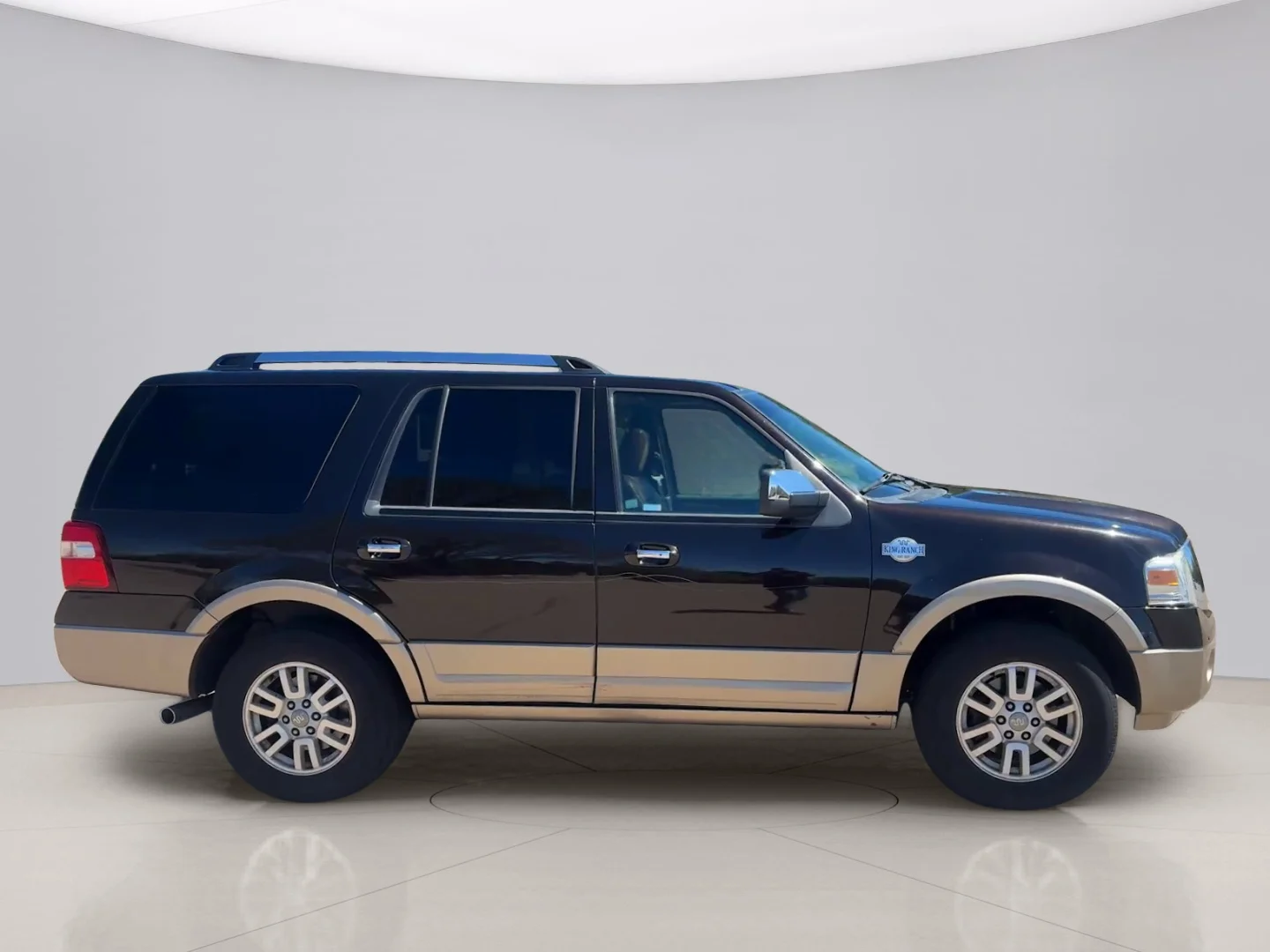 Used 2013 Brown Ford KING RANCH image 4