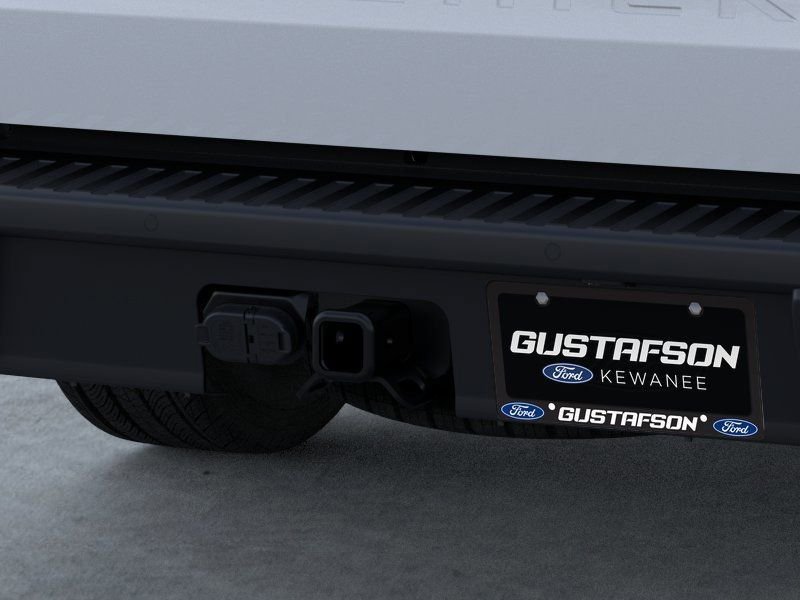 New 2026 Space White Metallic Ford XLT image 23
