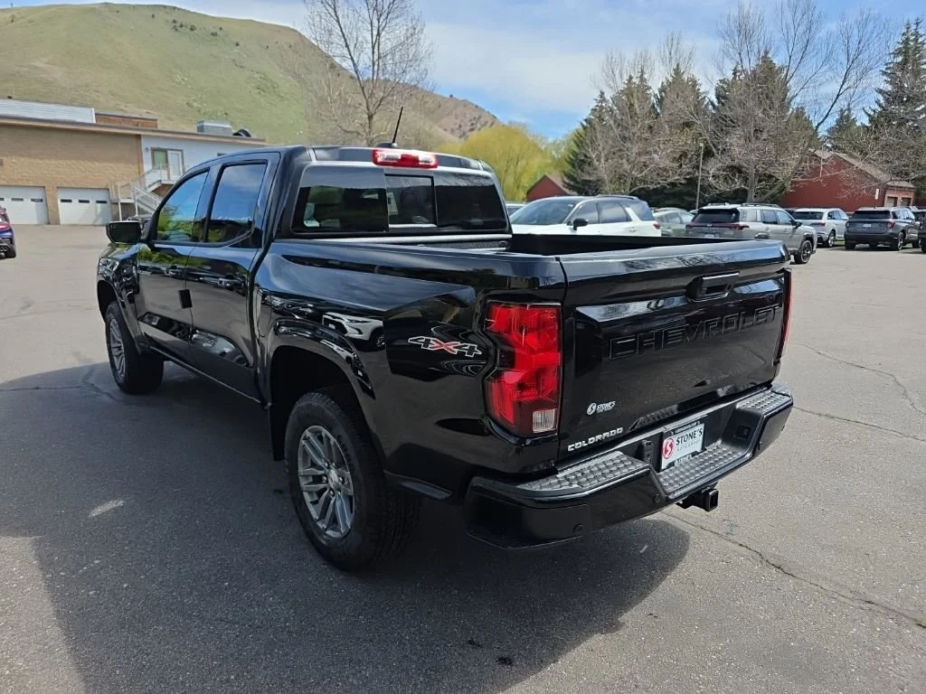 New 2026 Black Chevrolet LT image 7