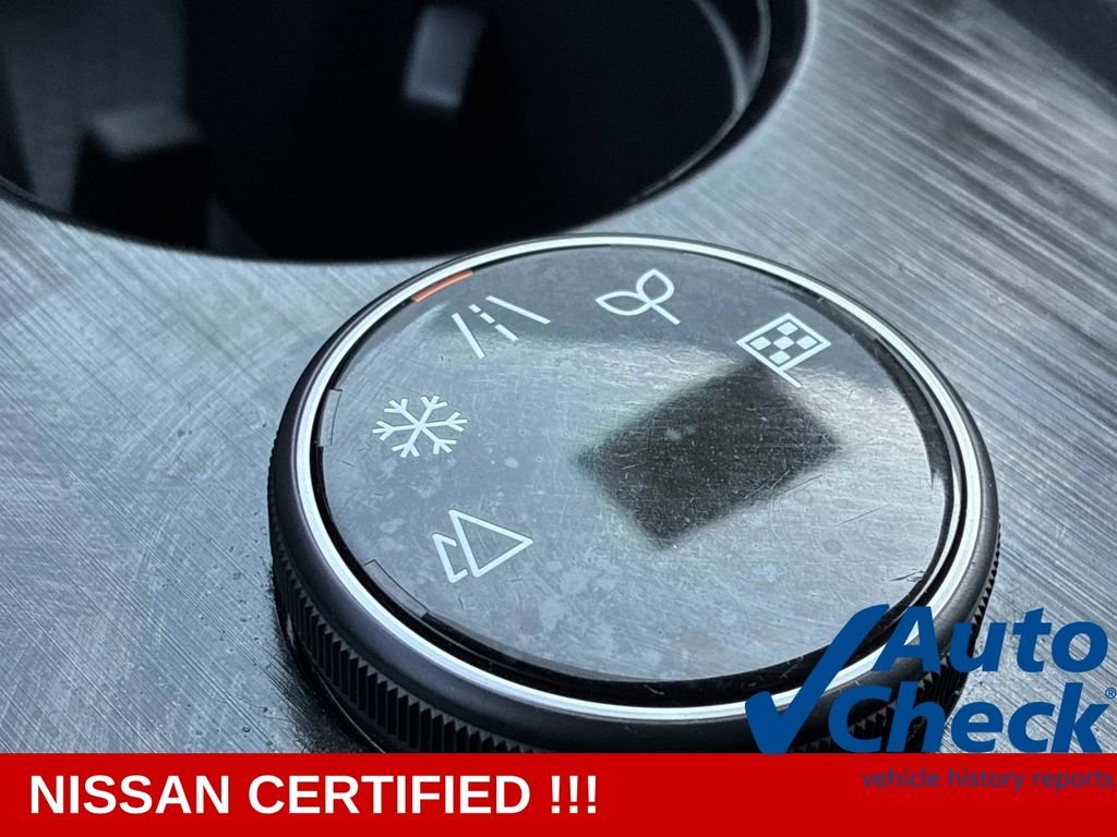 Used 2023 White Nissan SV image 29