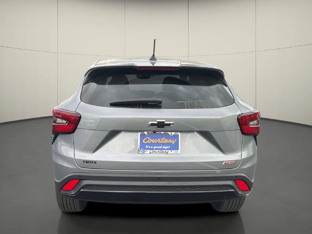 New 2026 Sterling Gray Metallic Chevrolet 1RS image 6