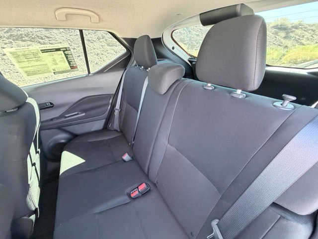 2025 Nissan KICKS PLAY Base - Photo 24