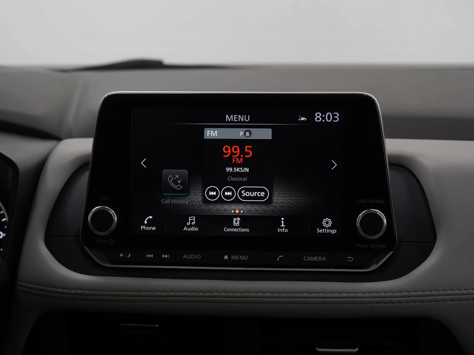 Used 2023 Pearl White Tricoat Nissan SV image 15