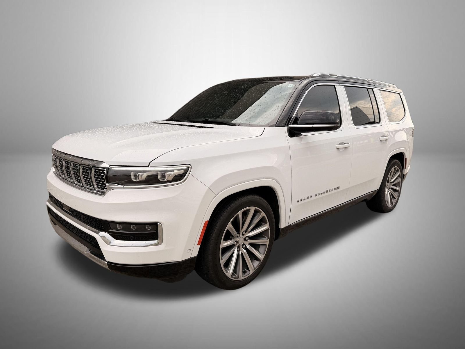 Used 2023 White Jeep Series II image 1