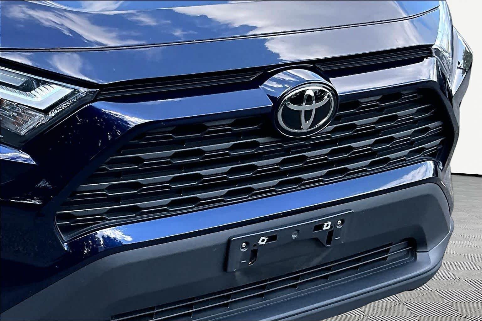Used 2025 Blueprint Toyota XLE image 30