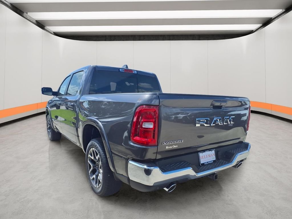New 2026 Granite Crystal Metallic Clear-Coat Exterior Paint RAM Laramie image 4