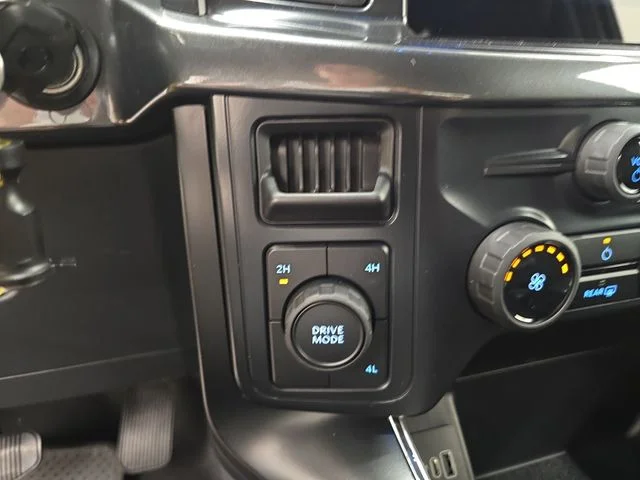New 2026 Oxford White Ford STX® image 32