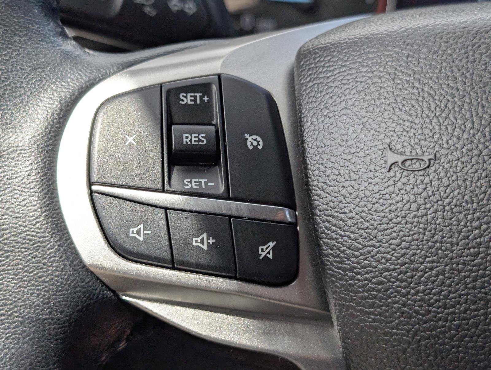 2023 Ford Explorer XLT - Photo 24
