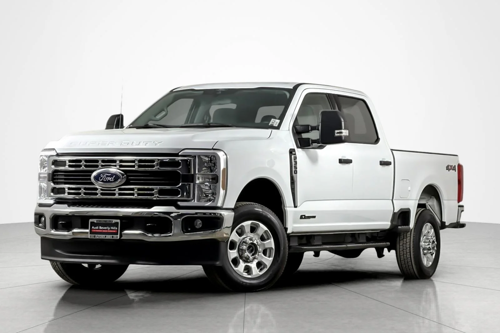 2024 Ford F-350 XLT 4x4 Crew Cab 8' Box SRW's photo