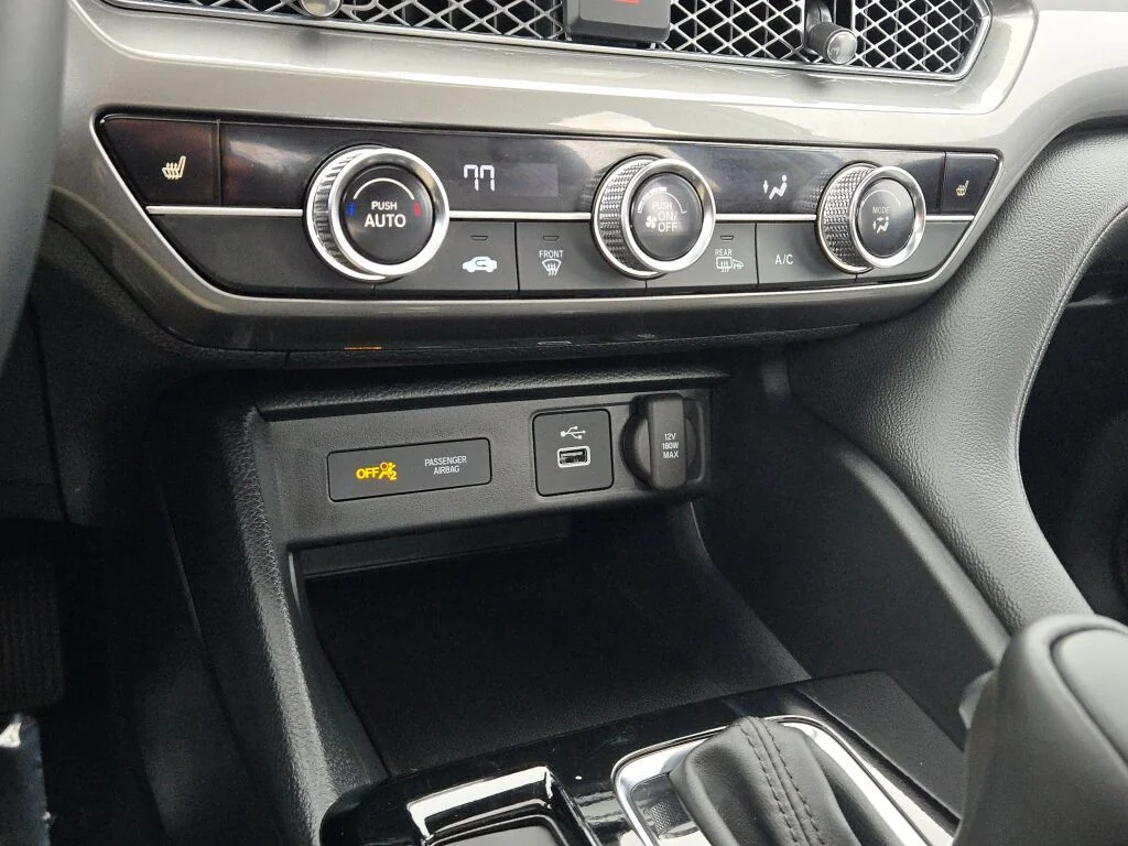 2025 Acura Integra Base - Photo 25