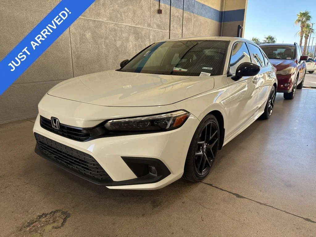 2024 Honda Civic Sport CVT's photo