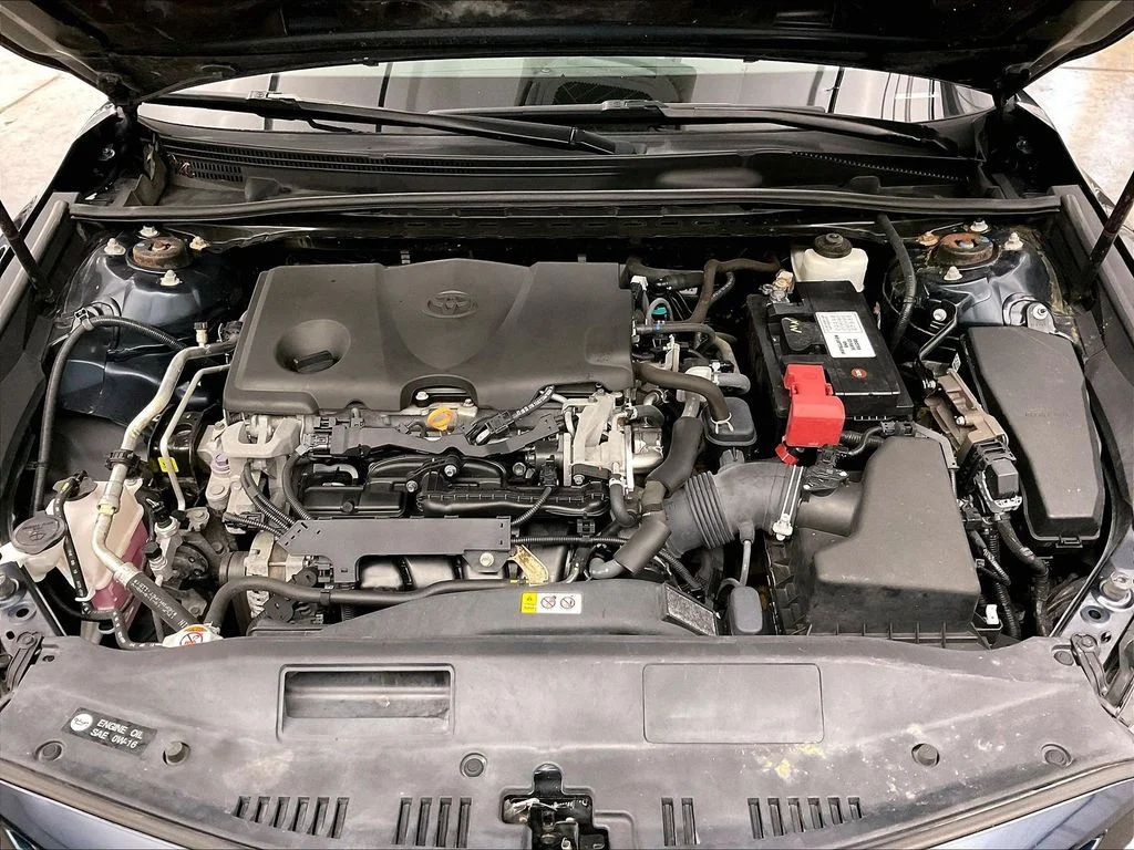 Used 2019 Blue Toyota SE image 14