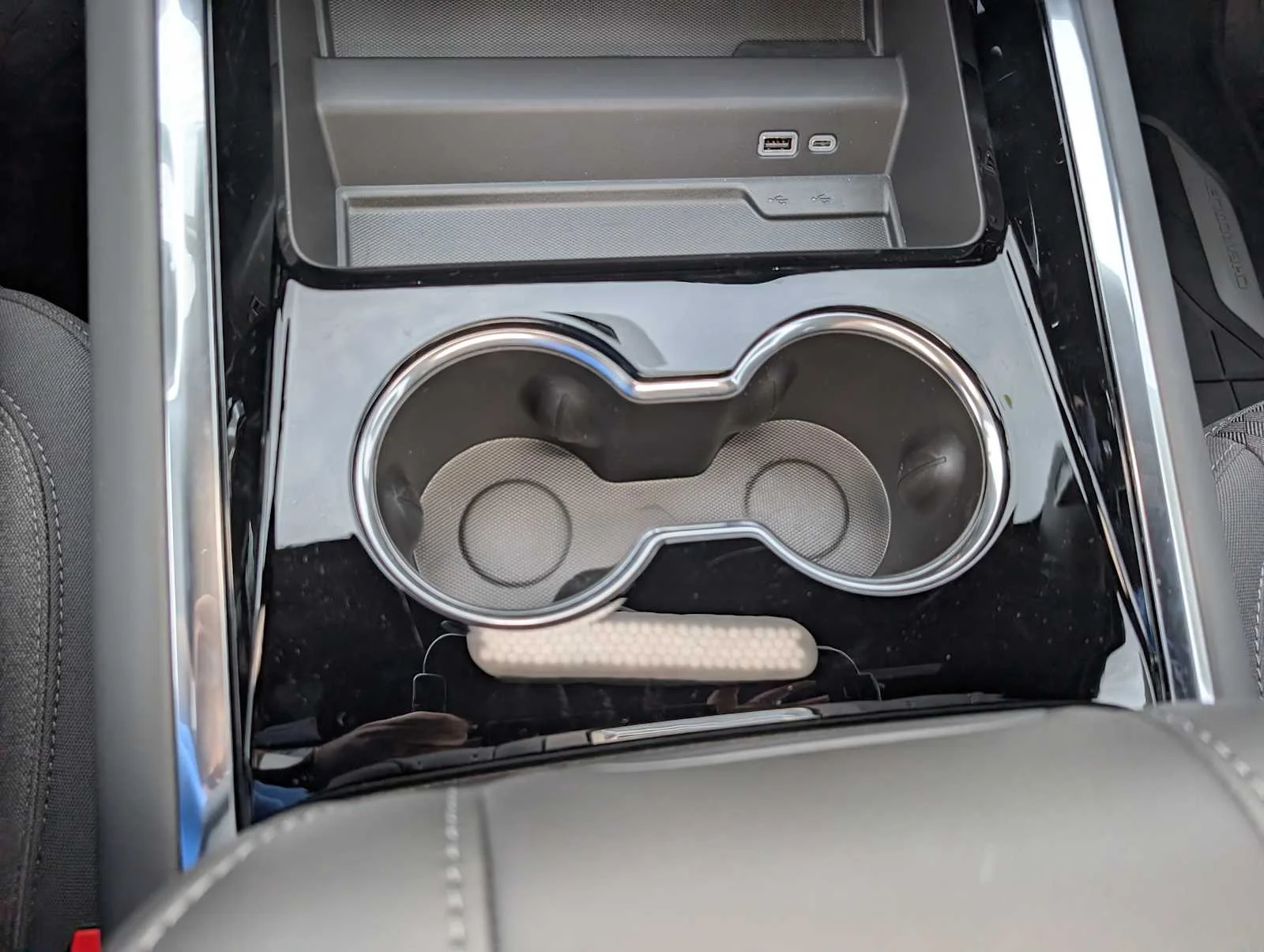 2026 Chevrolet Tahoe LS - Photo 25