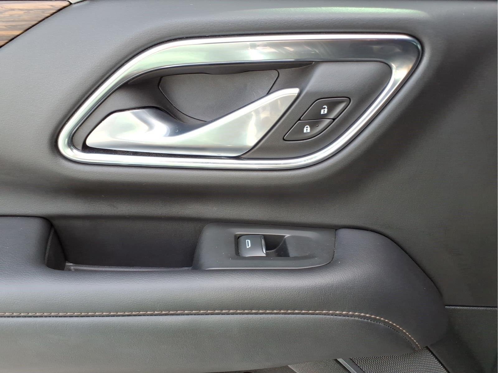Used 2022 Dark Ash Metallic Chevrolet High Country image 14