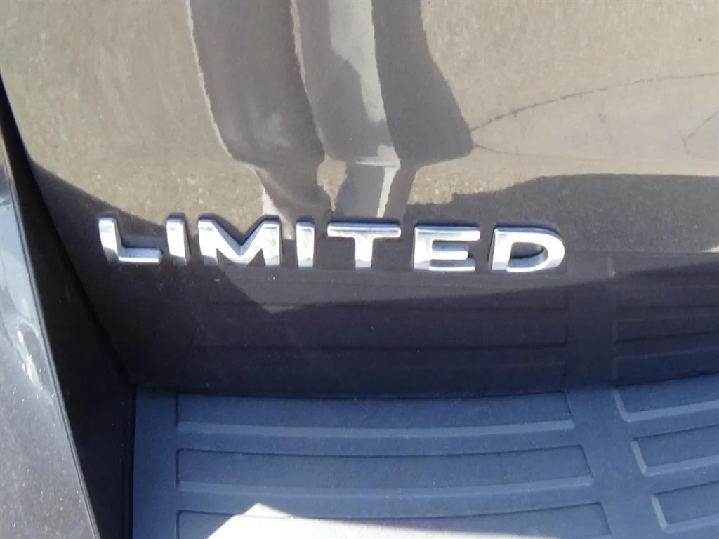 Certified Used 2024 Dark Matter Gray (hy) Ford Limited image 10