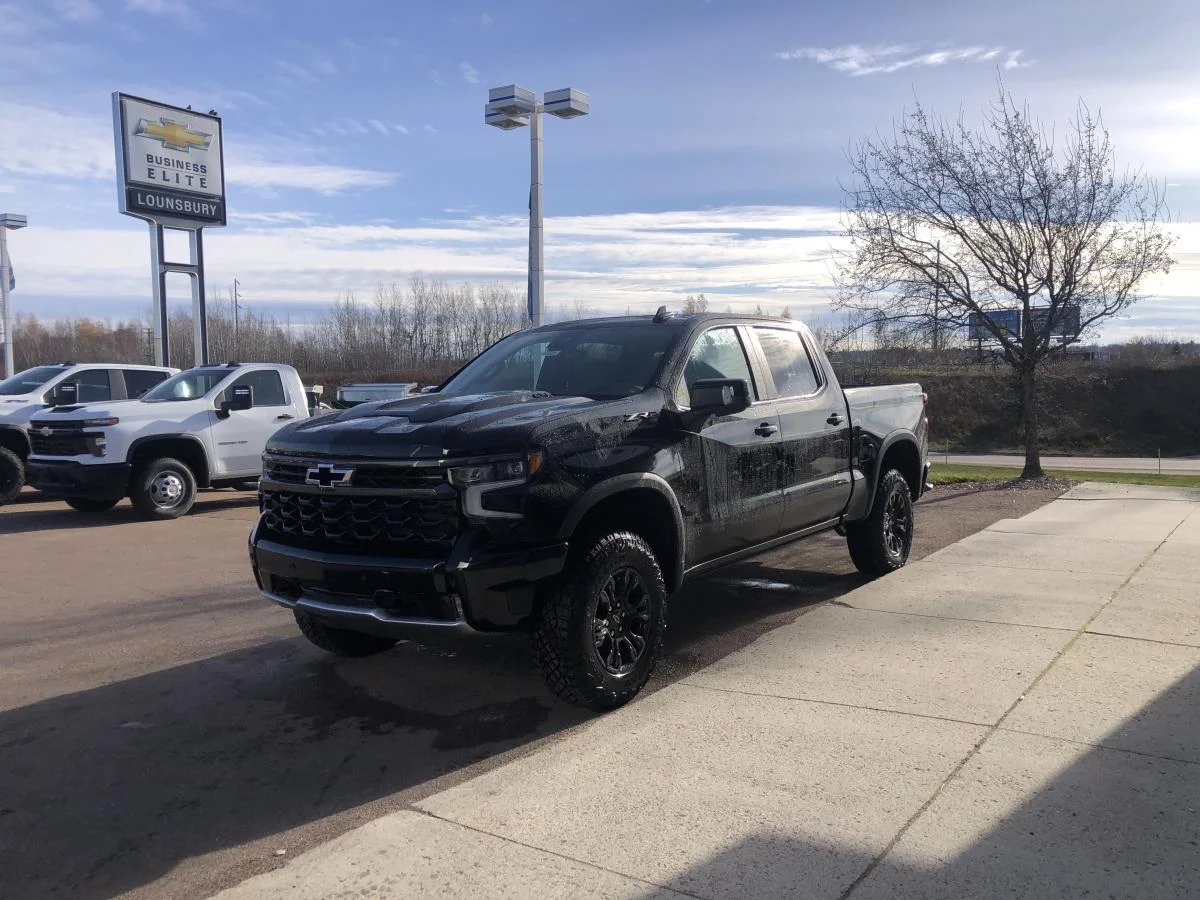 Used 2026 Black Chevrolet 4WD Crew Cab 147" ZR2 image 4