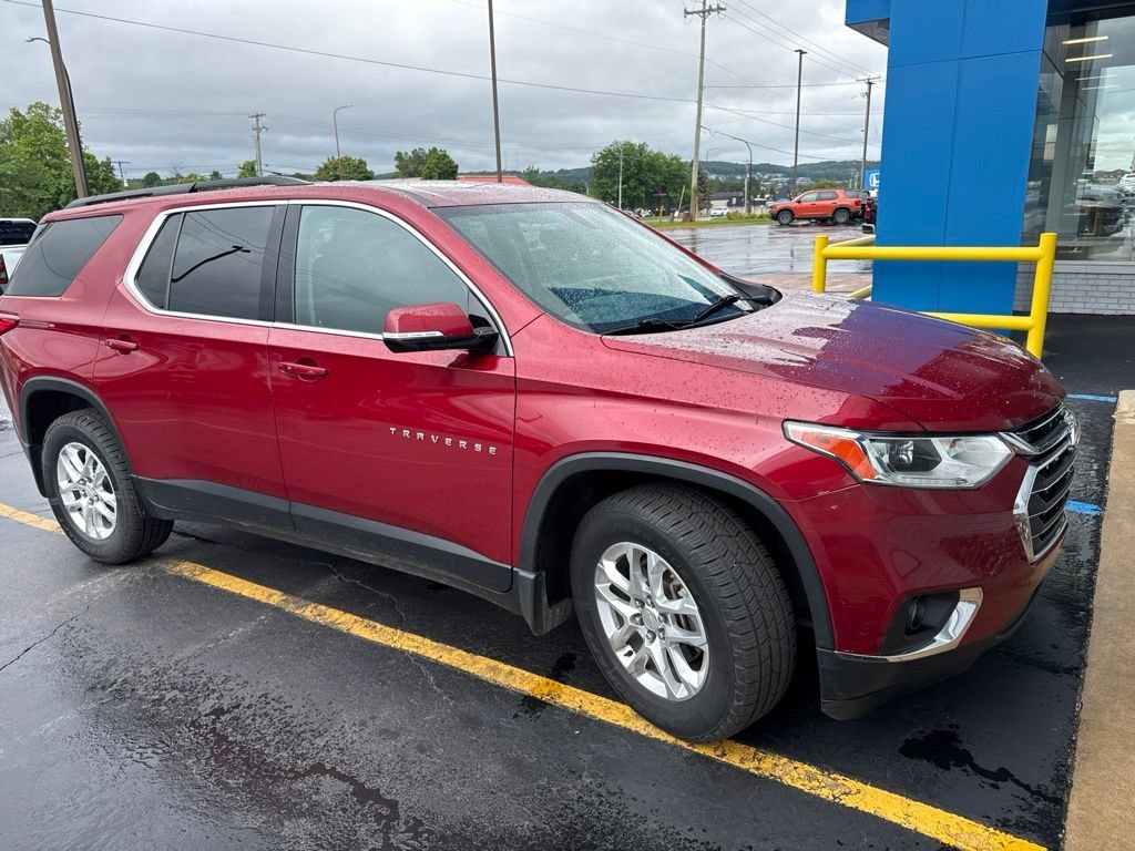 Used 2019 CAJUN RED TINTCOAT Chevrolet LT Cloth image 9