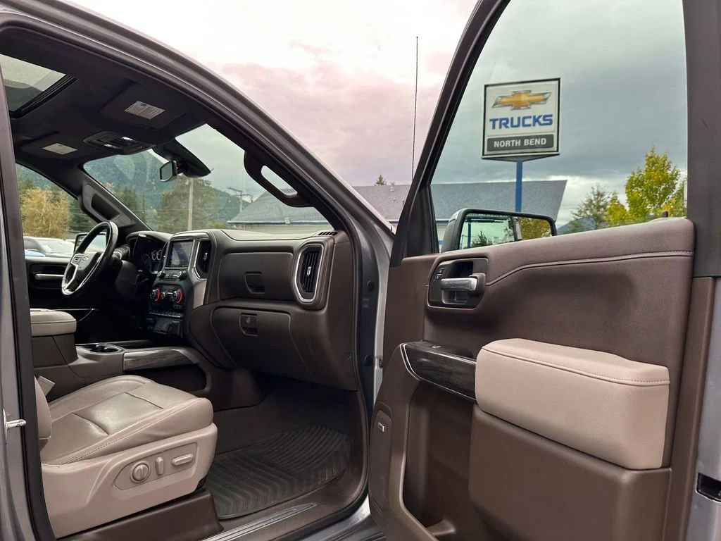 2019 Chevrolet Silverado 1500 LTZ - Photo 12