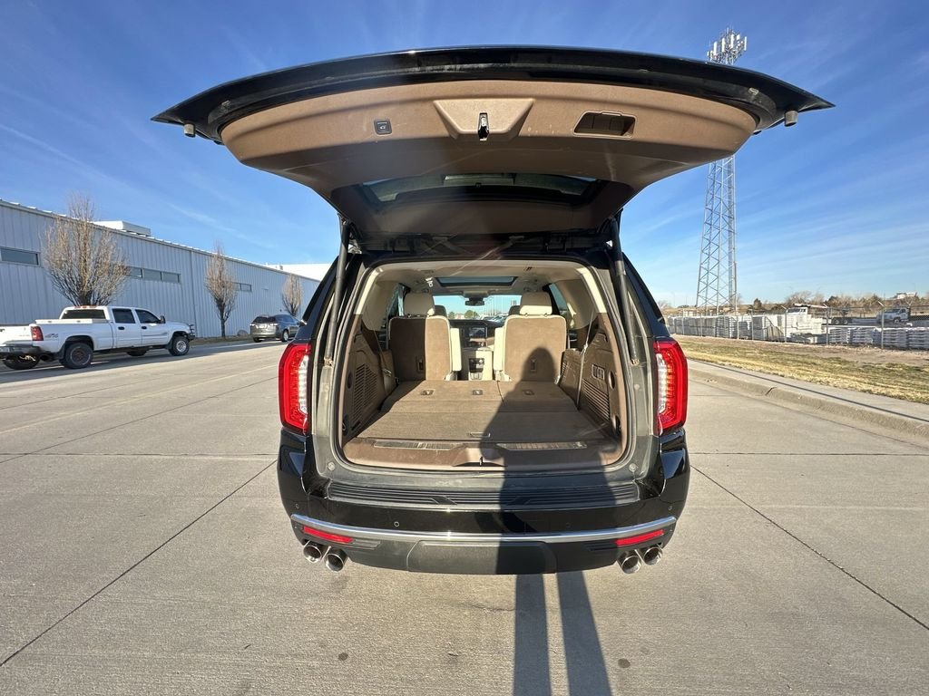 Used 2023 Black GMC Denali image 28