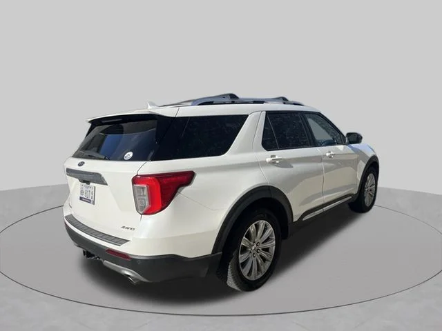 Used 2021 White Ford Limited image 5