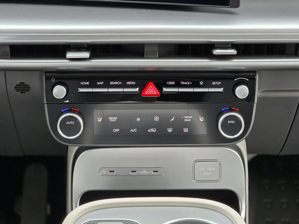New 2026 Cyber Gray Hyundai SE image 27