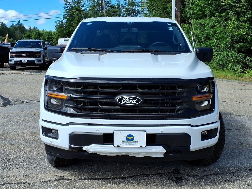 New 2026 Oxford White Ford XLT image 3