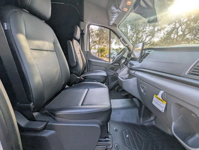New 2026 Oxford White Ford Cargo Van image 15
