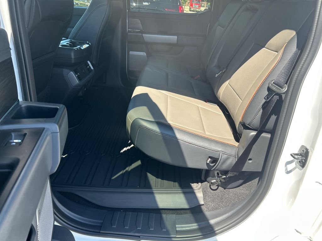 New 2025 White Ford Lariat image 20