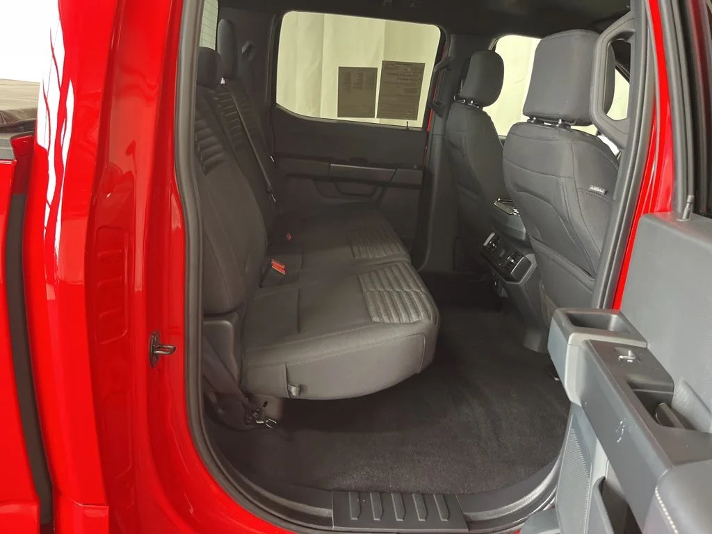 Used 2023 Red Ford XL image 22