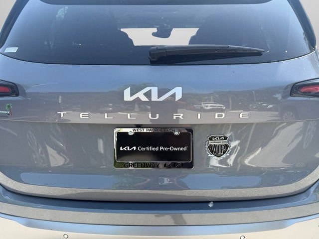 New 2025 Silver Kia SX image 6