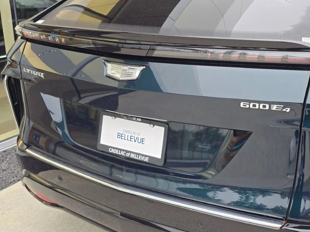 Certified Used 2024 Emerald Lake Metallic Cadillac Luxury 2 image 15