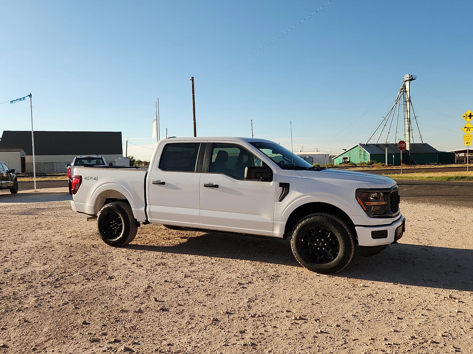 New 2026 Oxford White Ford STX image 8