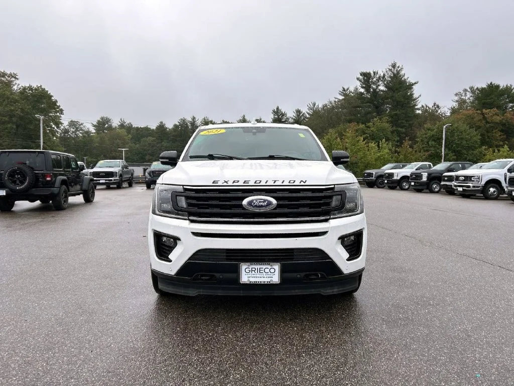 Used 2021 White Metallic Ford Limited image 8